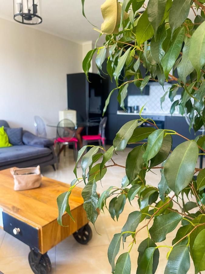 Nostalgic Sea View Apartments دراس المظهر الخارجي الصورة